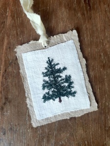 New <b>Biodegradable</b> <b>Paper</b> Labels for Sustainable Packaging Plantable Gift Tags with Events and Weddings Clothing Tags 2026 - Product Image 1