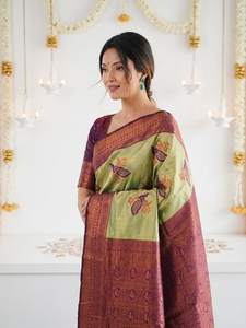 Green and Maroon Cotton <b>Saree</b> with Peacock Motif Traditional Indian Wedding Wear <b>for</b> <b>Women</b> Floor-Length Sun Protection - Product Image 3