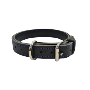 Vente en gros 100% collier de chien en cuir véritable haut tendant matériel robuste motif solide avec décoration de rivet - Product Image 1