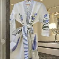 Robe Kimono en Coton à Motifs Floraux Imprimés à la Main, Robe de Demoiselle d'Honneur, Vêtement d'Intérieur Printemps-Été Longueur Genou, Loungewear de Luxe pour Femme en Tissu Gaufré à Manches Longues Bleu