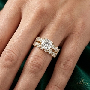 Anillo de compromiso con diamantes cultivados en laboratorio en forma de racimo floral, anillo con banda de diamantes marquise y redondos, joyería nupcial para novia. - Product Image 1