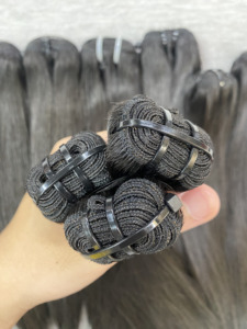 Extensiones de Cabello Rubio Claro Sedoso y Suave: Trama Doble a Máquina para una Tejida Perfecta - Product Image 3
