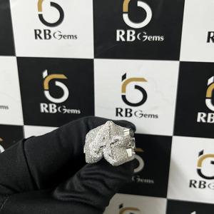 Bague en argent S925 de haute qualité avec moissanite VVS, collection RB Gems, design tendance hip-hop avec lettres serties de diamants - Product Image 4