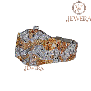 Reloj de Diamantes de Acero Inoxidable de Alta Calidad en Oro y Plata, Resistente al Agua, Elegante y Cómodo para Toda Ocasión, en Venta - Product Image 3