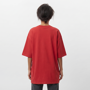 เสื้อยืดโอเวอร์ไซส์ผู้หญิง OEM ผ้าฝ้าย ทรงหลวม สีพื้น เสื้อผ้าลำลองสไตล์สตรีทแวร์ รับสกรีนโลโก้ด้านหน้า - Product Image 6