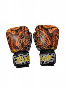 Gants de boxe Fairtex noirs légers et imperméables en cuir de qualité supérieure, personnalisables, à lacets, pour l'entraînement et le sparring Muay Thai - Product Image 4
