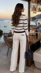 Conjunto Deportivo de Mujer, Blanco con Rayas Azul Marino, Chaqueta Polo de Manga Larga con Cierre y Pantalones Jogger, Ligero, Cuello Alto, 2 Piezas - Product Image 2