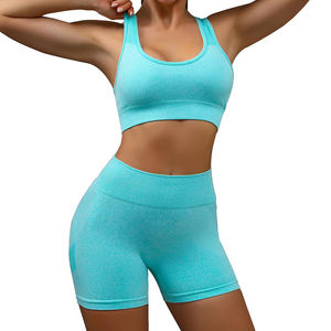 ชุดโยคะคุณภาพดีสำหรับผู้หญิง ผ้าโพลีเอสเตอร์ผสมสแปนเด็กซ์ แฟชั่นทันสมัย ชุดออกกำลังกายสำหรับผู้หญิง ชุด 2 ชิ้น - Product Image 1