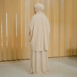 Hochwertiges Koreanisches Parachute Solite Leichtgewichtiges Reise-Gebetsgewand Faltbares Wasserabweisendes Tragbares Muslimisches Frauen-Hijab Mukena-Kleid - Product Image 3