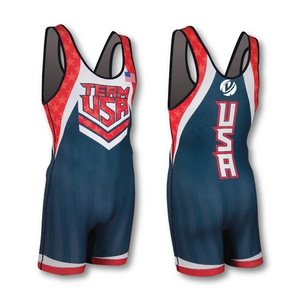 He She Wears Singlet de compression sublimé sans manches en polyester unisexe, vêtement de fitness moulant avec imprimé lettres - Product Image 3