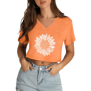 T-shirt court à imprimé floral pour femmes, t-shirt esthétique à manches courtes, tissu extensible doux, haut d'été tendance, chemise tendance et à la mode - Product Image 4