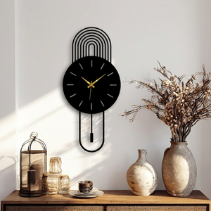 Horloge murale en métal au design moderne en forme d'arche, horloge ronde minimaliste noire, horloge design décorative, art mural contemporain pour le salon - Product Image 2