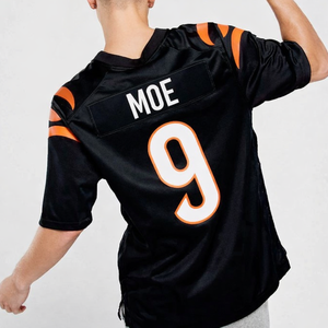 Maillot de football américain et de soccer d'été 2026 de luxe surdimensionné à col en V en maille avec imprimé personnalisé, 240 GSM, haut de gamme OEM pour hommes - Product Image 3