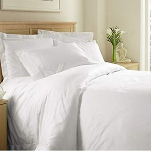 Ensemble de housse de couette rayée en coton recyclé GRS, qualité hôtelière, durable, taille personnalisée, vente en gros - Product Image 1