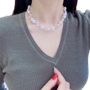 สร้อยคอมุกดำธรรมชาติรูปตัว Y พร้อมหัวเข็มขัด ดีไซน์ทันสมัยและหลากหลายสไตล์  ประเภทสินค้ามีตำหนิเล็กน้อย - Product Image 4