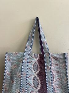 Sacs à main vintage Kantha pour femmes, réversibles, en coton matelassé, multicolores, sacs à bandoulière - Product Image 3