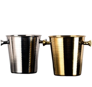 Refroidisseur à vin vintage en acier inoxydable avec une capacité de 3 à 4 bouteilles pour les fêtes à domicile, pour la boîte à boissons - Conception durable - Product Image 4