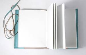 Cuaderno de Cuero de Cabra Tc Color Azul Cielo con Cubierta Genuina Repujada de Papel de Algodón Reciclado Hecho a Mano para Suministros de Oficina - Product Image 3