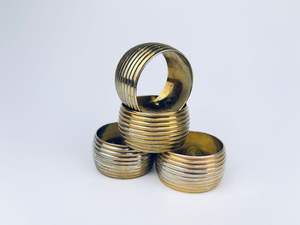 Anillo de Servilleta de Metal de Decoración Moderna que Mejora la Experiencia Gastronómica con un Estilo Sofisticado - Product Image 2
