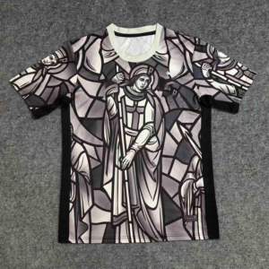 เสื้อฟุตบอลสำหรับผู้ใหญ่แบบแห้งเร็ว ราคาส่งถูก ผลิตจากโพลีเอสเตอร์ 100% ป้องกันแบคทีเรีย เหมาะสำหรับฝึกซ้อม - Product Image 3
