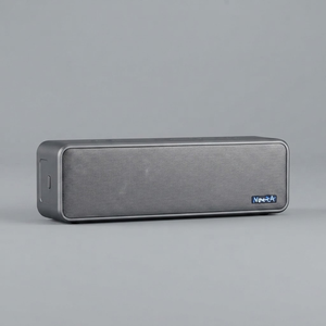 <span class=keywords><strong>Speaker</strong></span> Nirkabel Portabel 20W IPX7 Tahan Air <span class=keywords><strong>Speaker</strong></span> Pesta Suara Stereo TWS Bass Mendalam <span class=keywords><strong>Speaker</strong></span> Luar Ruangan Isi Ulang dengan Mikrofon Terintegrasi - Product Image 3