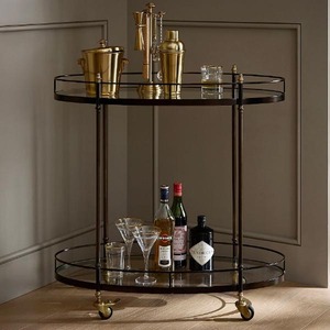 Chariot de bar en laiton avec 2 étagères en verre et 4 roulettes pivotantes, chariot de service contemporain pour hôtel, chariot à boissons - Product Image 6