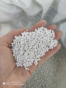 Masterbatch de remplissage PE Premium, Remplisseur de Carbonate de Calcium à Haute Teneur, Excellente Dispersion, Marque CPI Vietnam, Taux de Fluide à Chaud - Product Image 4