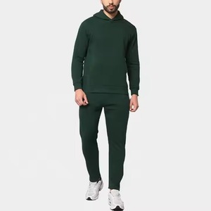 Nouvelle Arrivée 2025 – Survêtement Décontracté Homme Personnalisable, Confortable et Très Vendu pour l'Hiver, Motif Uni - Product Image 1