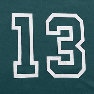 เสื้อฟุตบอลตาข่ายคอวีทรงโอเวอร์ไซส์สไตล์เรโทรสำหรับผู้ชายและผู้หญิง พิมพ์ลายดิจิตอลแบบซับลิเมชั่น รับสั่งทำโลโก้ ชื่อ และหมายเลข จำนวนมาก - Product Image 5