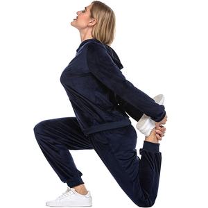 Ensemble de survêtement deux pièces pour femme, hiver, à capuche, décontracté, évasé, ajusté, en velours, velours côtelé, coton personnalisé, antibactérien, séchage rapide - Product Image 1