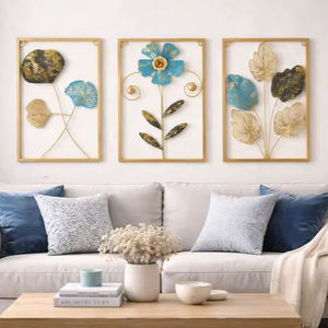 Décoration murale en métal pour une décoration rustique, mettant en valeur l'artisanat artisanal et la beauté artistique intemporelle - Product Image 1