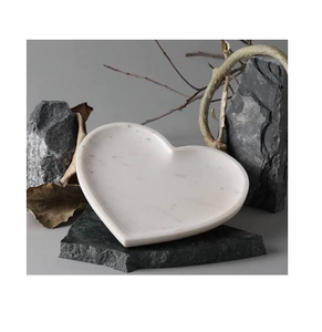 Nouvel arrivage : Plateau de luxe en marbre en forme de cœur, logo personnalisé, plateau organisateur de bijoux artisanal, vente chaude - Product Image 3