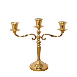 Candelabre classique en laiton à 3 lumières, centre de table de mariage, bougeoir doré, décoration de table vintage, support de bougie conique en métal - Product Image 1