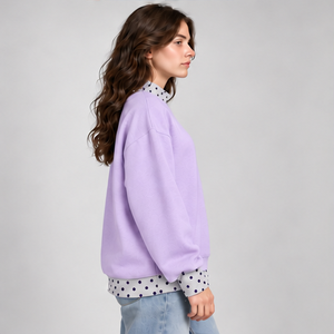 Sudadera de cuello alto color lavanda para mujer con ribete de lunares lavanda pálido y gráfico universitario, jersey de manga larga, OEM personalizado - Product Image 4