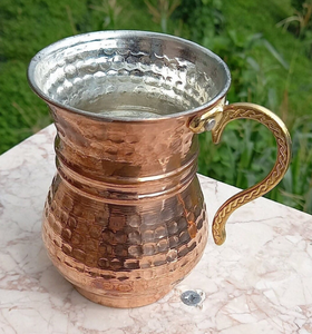Mug à sirop moderne en cuivre martelé fait main, petit, écologique, empilable, recyclable, avec poignée, pour fêtes, miel, expresso - Product Image 4