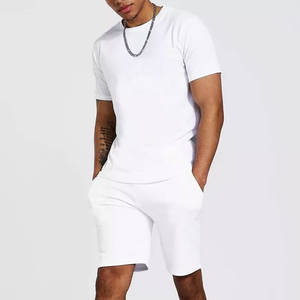 Ensemble T-shirt et short d'été pour hommes, coupe ample, couleur unie, design simple, en coton doux, grande taille – Vente en gros - Product Image 1