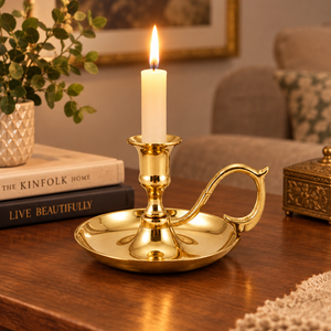 Élégant porte-bougie en laiton avec grande poignée incurvée, fait main, support de bougie conique, décoration de centre de table - Product Image 3