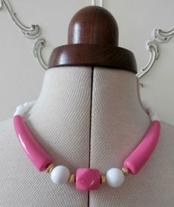 Handmade Artistic Resin Necklace Creative Craft <b>Pendant</b> Custom Design Wholesale Manufacturer - Product Image 5