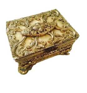 Boîte à bijoux de luxe en métal argenté gaufré, motif coquillage sculpté, étui de rangement à couvercle articulé, coffre rectangulaire pour souvenirs - Product Image 3