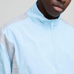 ชุดวอร์มซิปแบบนุ่ม ผ้าไนลอนยับทรงบ็อกซี่ สำหรับผู้ชายและผู้หญิง เสื้อแจ็คเก็ตและกางเกงขาสั้น ชุดกันลม - Product Image 5