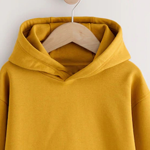 Sudaderas con capucha de forro polar personalizadas para niños a precio económico con bolsillos tipo canguro, color sólido con diseño de logotipo personalizado a precio económico para compras al por mayor. - Product Image 2