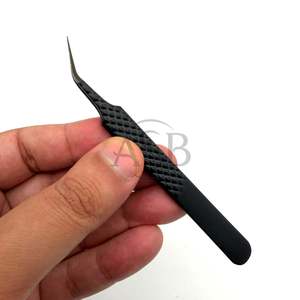 แหนบปลายแหลมสีดำด้านสำหรับต่อขนตา สแตนเลสสตีล จับแน่น ทนทาน - Product Image 4