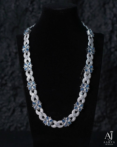AARVA JEWELS Collier pendentif en argent 925 avec moissanite, chaîne à maillons floraux, plaqué rhodium, tendance ethnique pour femmes et hommes, bijoux de fête - Product Image 2
