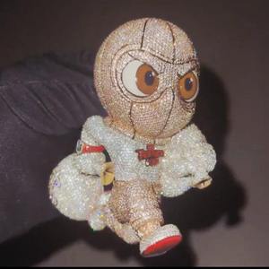 KRISHNAVI KP-125 Collar con Colgante de Letra con Diamantes de Imitación de Lujo, Chapado en Oro de 14K, Joyería Hip Hop Unisex - Product Image 2