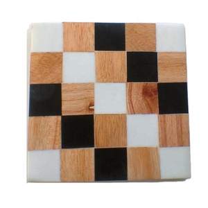 แผ่นรองถ้วยชาไม้เรซินงานแฮนด์เมดดีไซน์แบบโบราณแผ่นรองแก้วสำหรับใช้ในครัวเรือนทรงสี่เหลี่ยมทันสมัย - Product Image 1