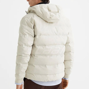 Veste matelassée pour homme, essentielle pour l'hiver en plein air, avec une finition en tissu de haute qualité, confortable - Product Image 3