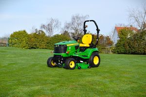 เครื่องตัดหญ้า John Deere X940 มือสอง แรงดี ระบบตัดหญ้าแบบอุตสาหกรรม ดีเซล 2 จังหวะ พรีเมียม ถังเก็บหญ้า 150 ลิตร ใช้ได้ทั้งในบ้านและเชิงพาณิชย์ - Product Image 5