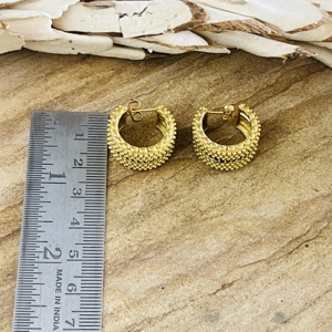 Trendy Brass <b>Hoop</b> Earrings <b>Chunky</b> Gold Textured Women 18k Gold Plated Ethnic <b>Hoop</b> Jewelry Chic Textured Metal Wholesale/OEM/ODM - Product Image 4