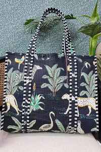 กระเป๋าถือสุดหรูสำหรับผู้หญิง กระเป๋าสะพายไหล่แฟชั่น น้ำหนักเบา ใช้ได้ทุกวัน มีสไตล์ เหมาะสำหรับการเดินทางและทำงาน - Product Image 2