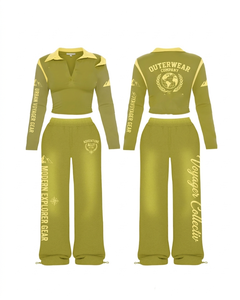 Conjunto de camiseta y pantalones de algodón grueso de 320 GSM con estampado de logotipo personalizado en color rojo degradado, corte holgado, para mujer. - Product Image 5